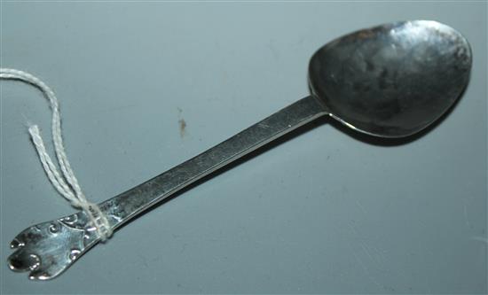 James II silver trefid spoon (reduced)(-)